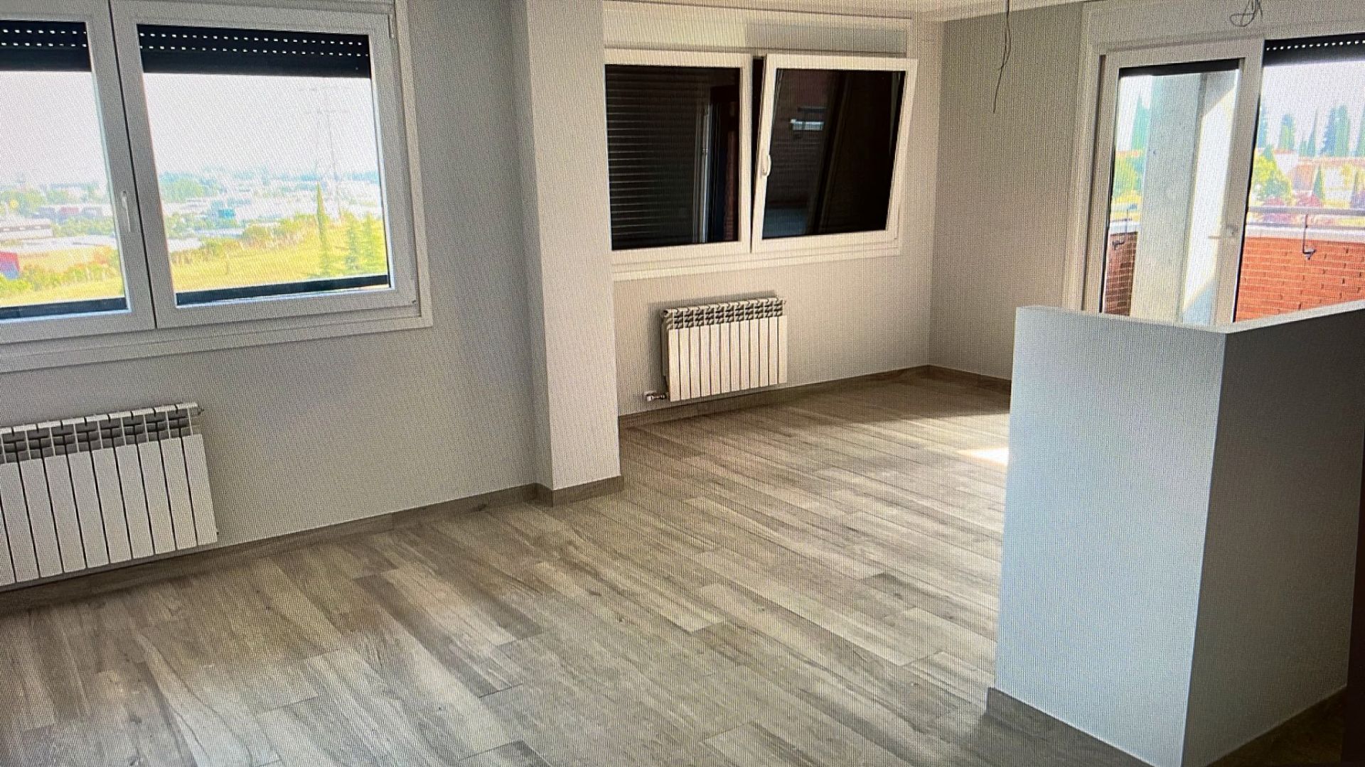 Habitación de Piso en venta en Vic con Calefacción, Trastero y Balcón