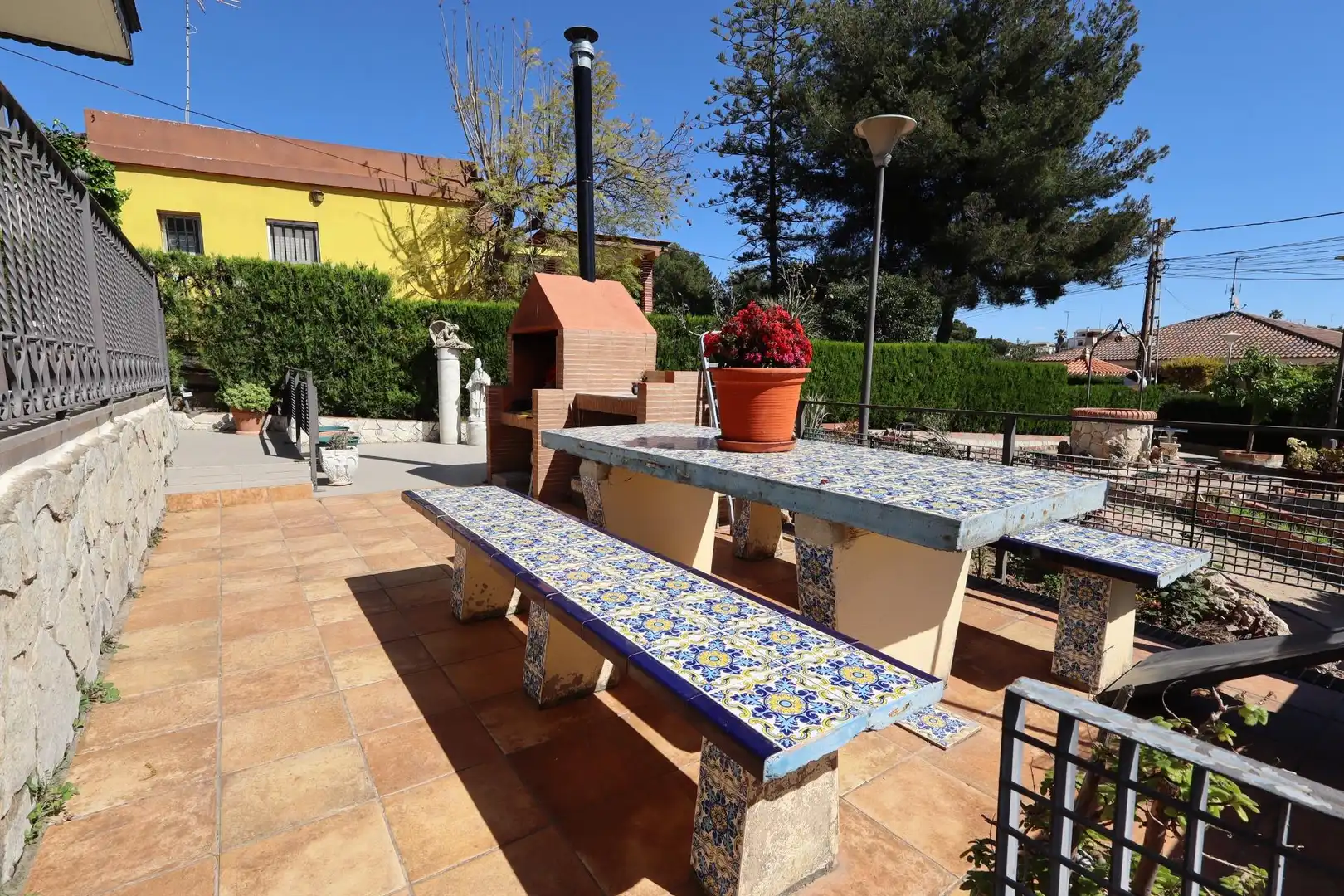 Jardín de Casa o chalet en venta en Chiva con Aire acondicionado, Calefacción y Jardín privado