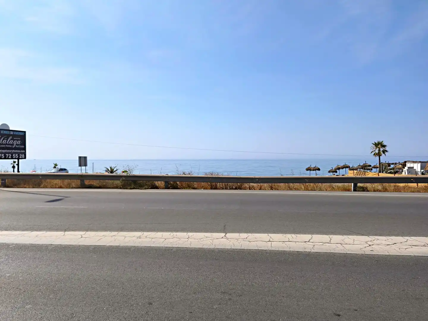 Vista exterior de Casa adosada en venta en Torrox con Terraza