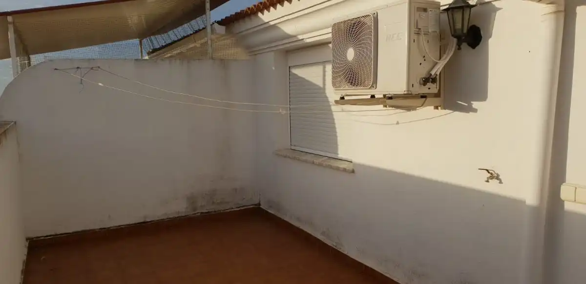 Terrasse von Dachboden zur Miete in Montijo mit Terrasse