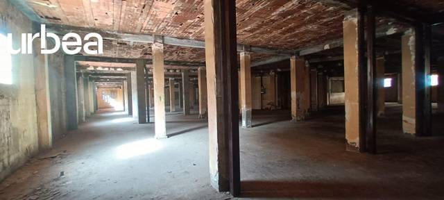 Local comercial en Venta en Calle Calle Alozaina en Santa Cristina - San Rafael