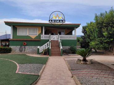 Xalet amb piscina en venda a El Grao
