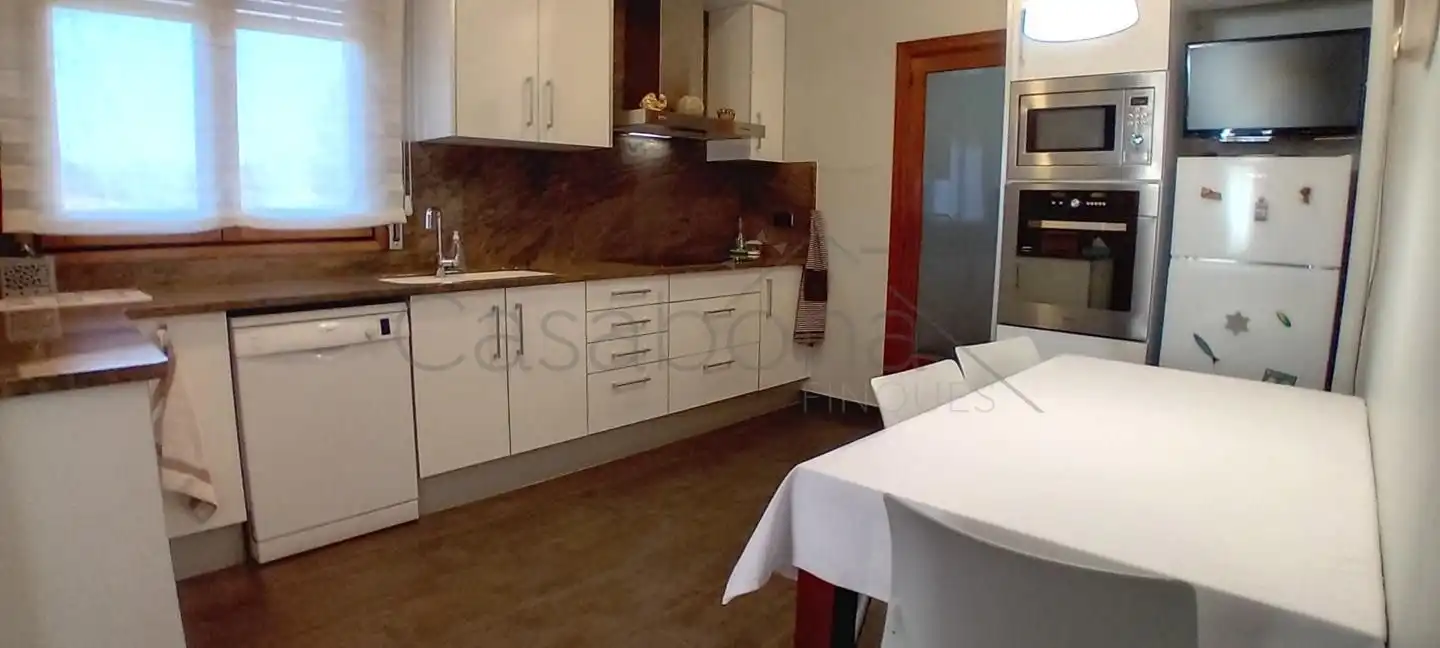 Cocina de Casa o chalet en venta en Sant Vicenç de Torelló con Calefacción, Jardín privado y Terraza