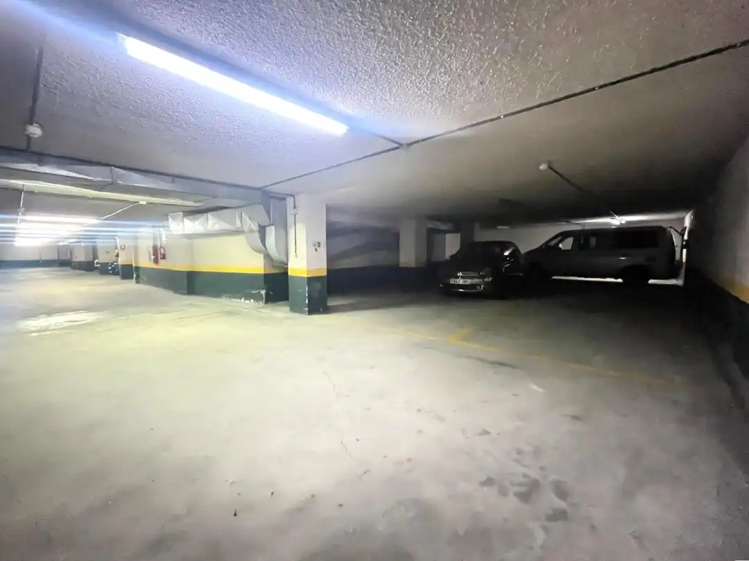 Aparcament de Garatge en venda en  Pamplona / Iruña