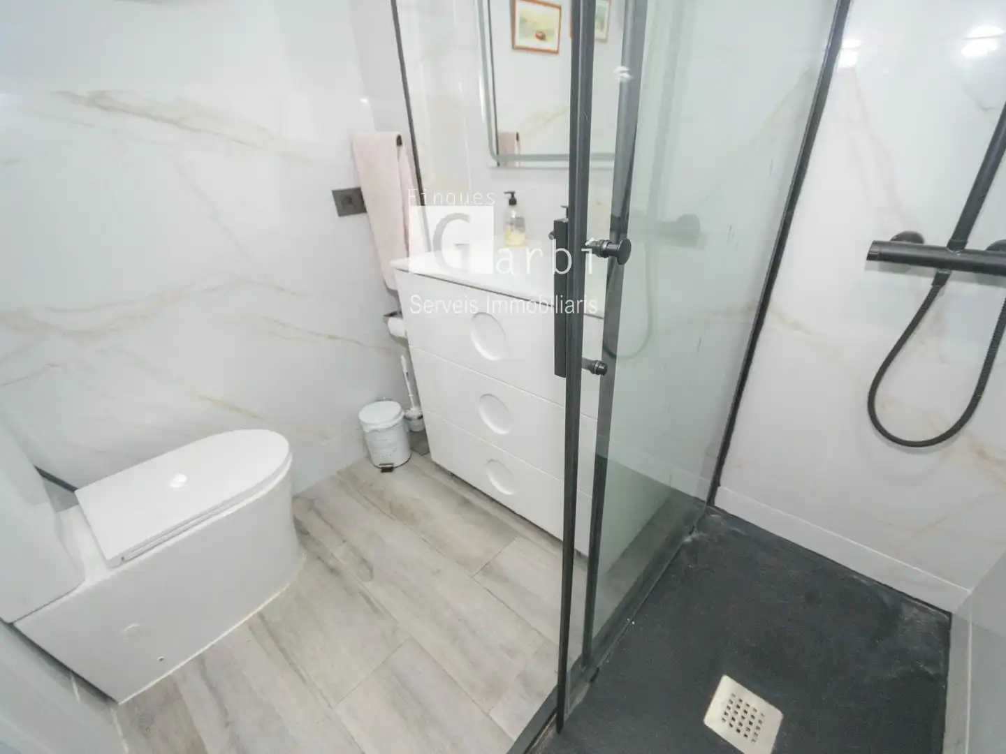 Baño de Piso en venta en El Vendrell con Aire acondicionado, Calefacción y Terraza