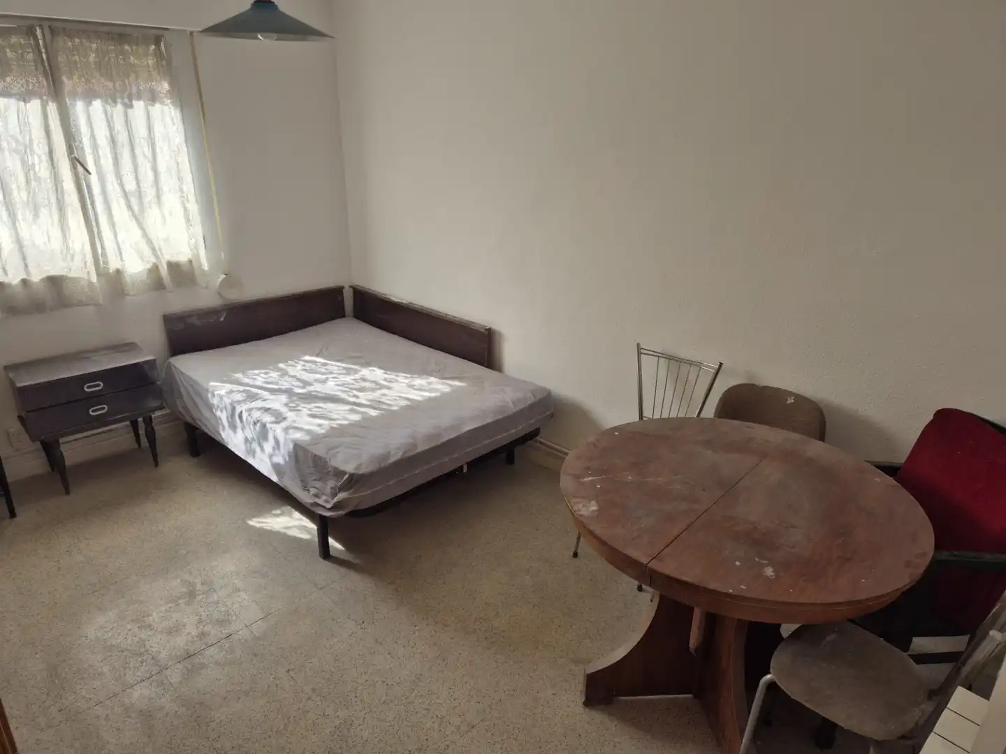 Habitación de Piso en venta en Madrid con Calefacción y Terraza