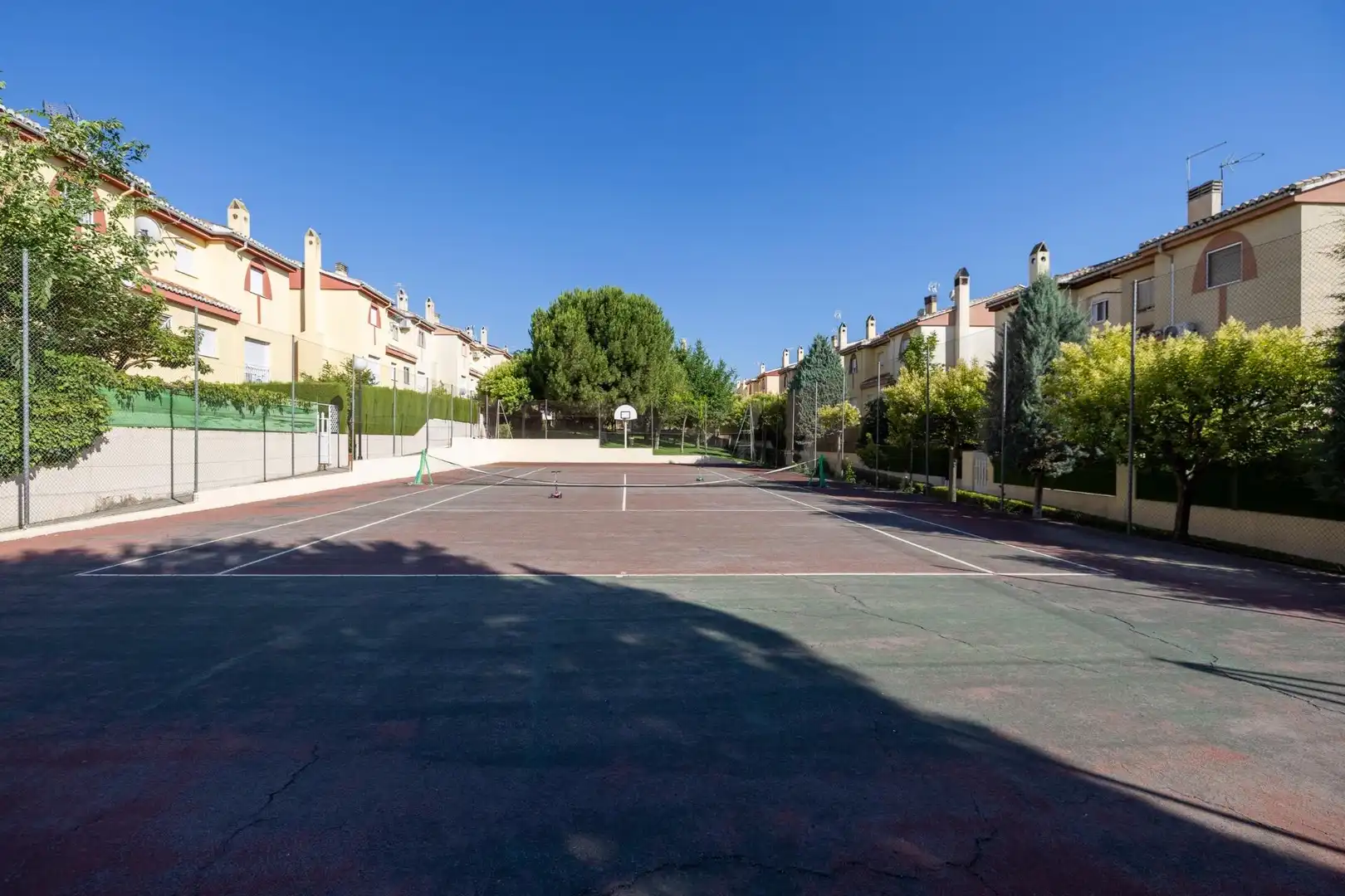 Casa pareada con piscina en venta en Ogíjares, imagen 51