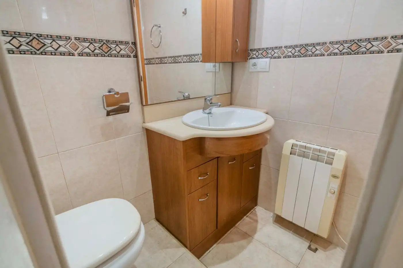 Badezimmer von Wohnung zum Verkauf in Manresa mit Heizung