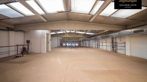 Foto 4 von Fabrikhallen zum Verkauf in Montigalà, Badalona