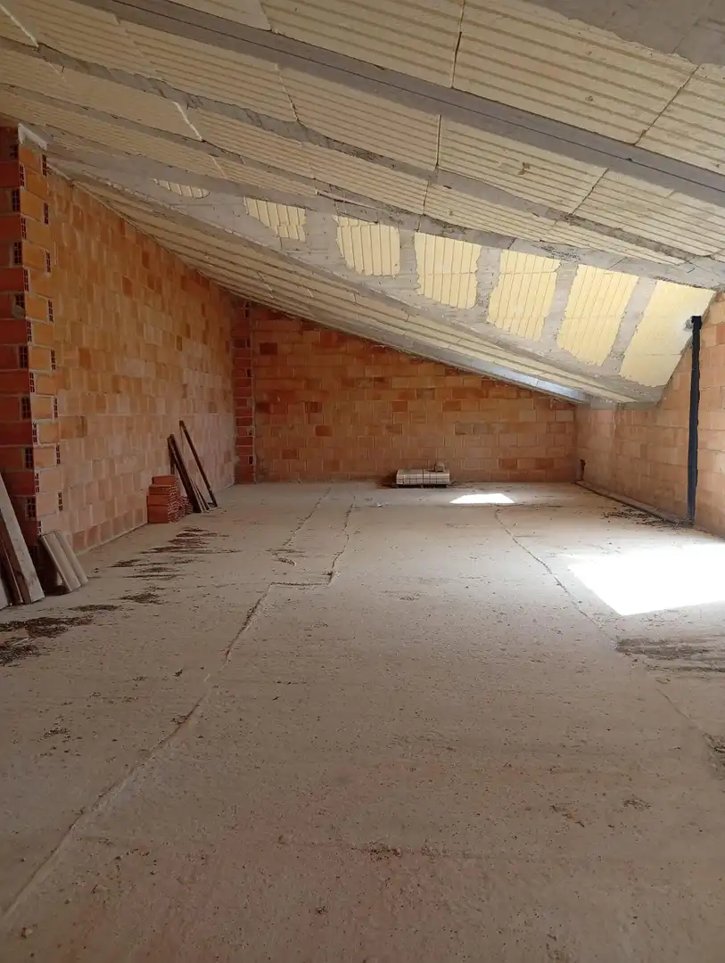 Casa o xalet en venda en Cuevas de San Marcos amb Terrassa, Traster i Piscina