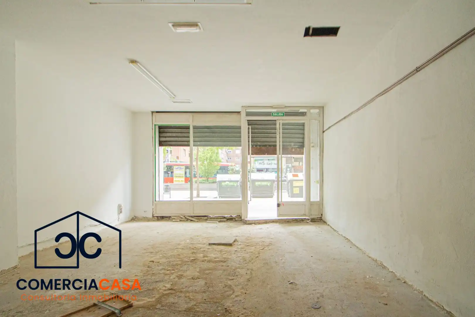 Local en venta en Nerja