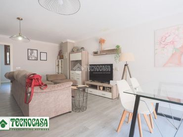 Maison avec balcon à vendre à Adra