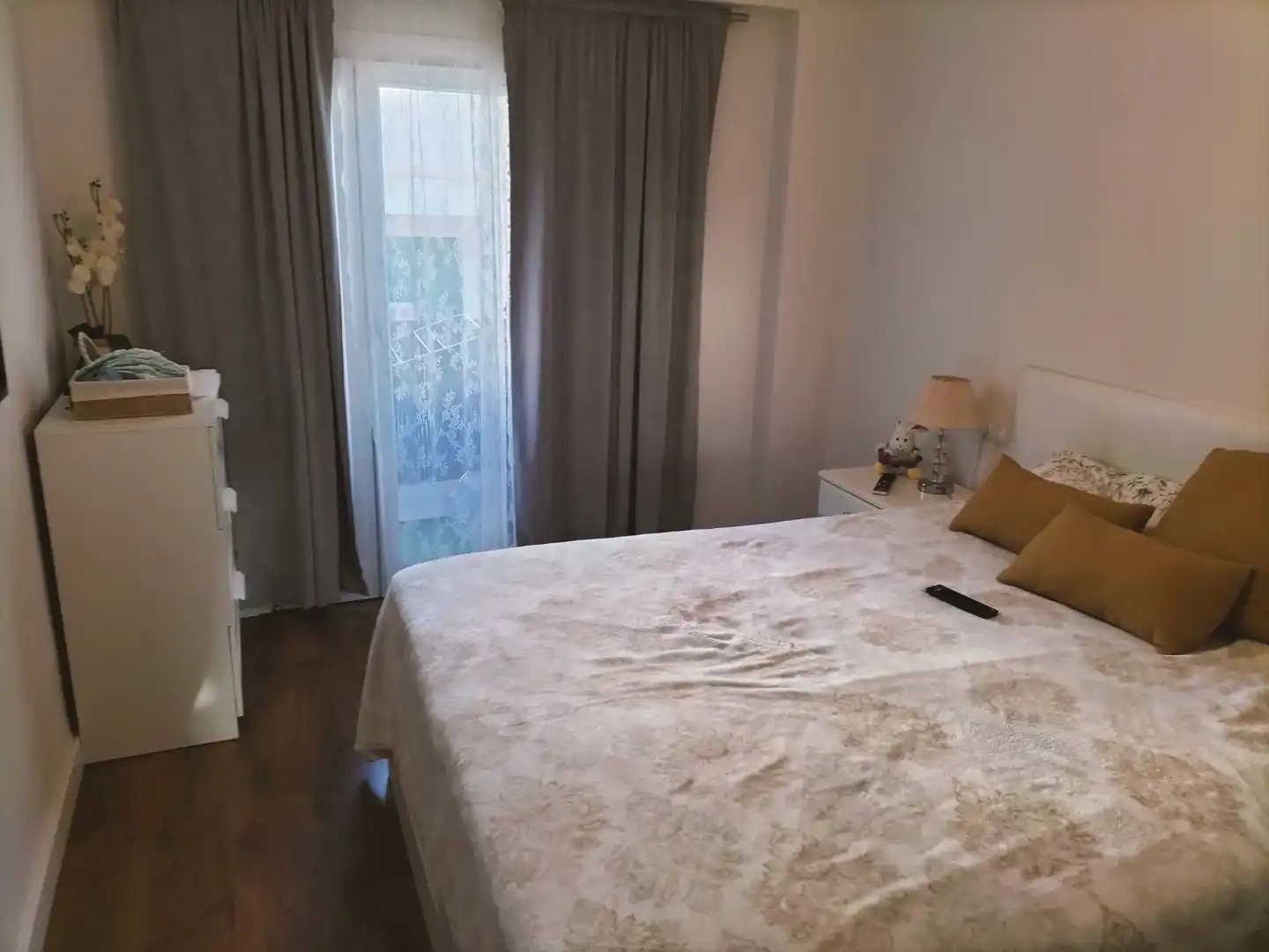 Bedroom of Flat for rent in  Palma de Mallorca  with Parquet flooring, Oven and Microwave