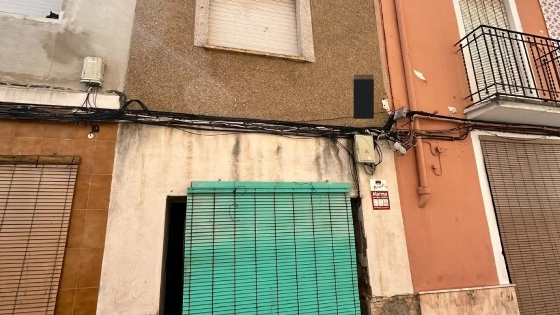 Houses for sale in Sants Patrons, Casc Urbà