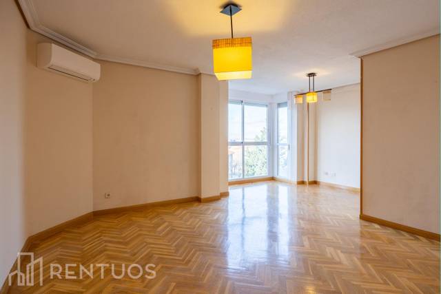 Piso en Alquiler en Alanís en Timón