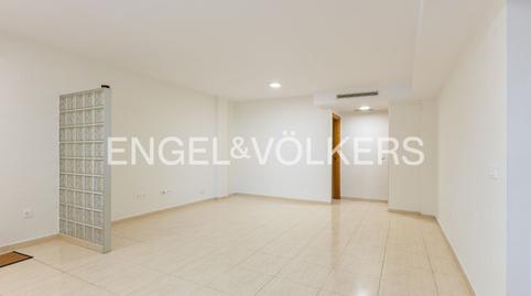 Foto 5 de Apartament de lloguer a Plaza del Atleta Francisco Juan, Padre Jaime - Los Cabos, Sagunto / Sagunt