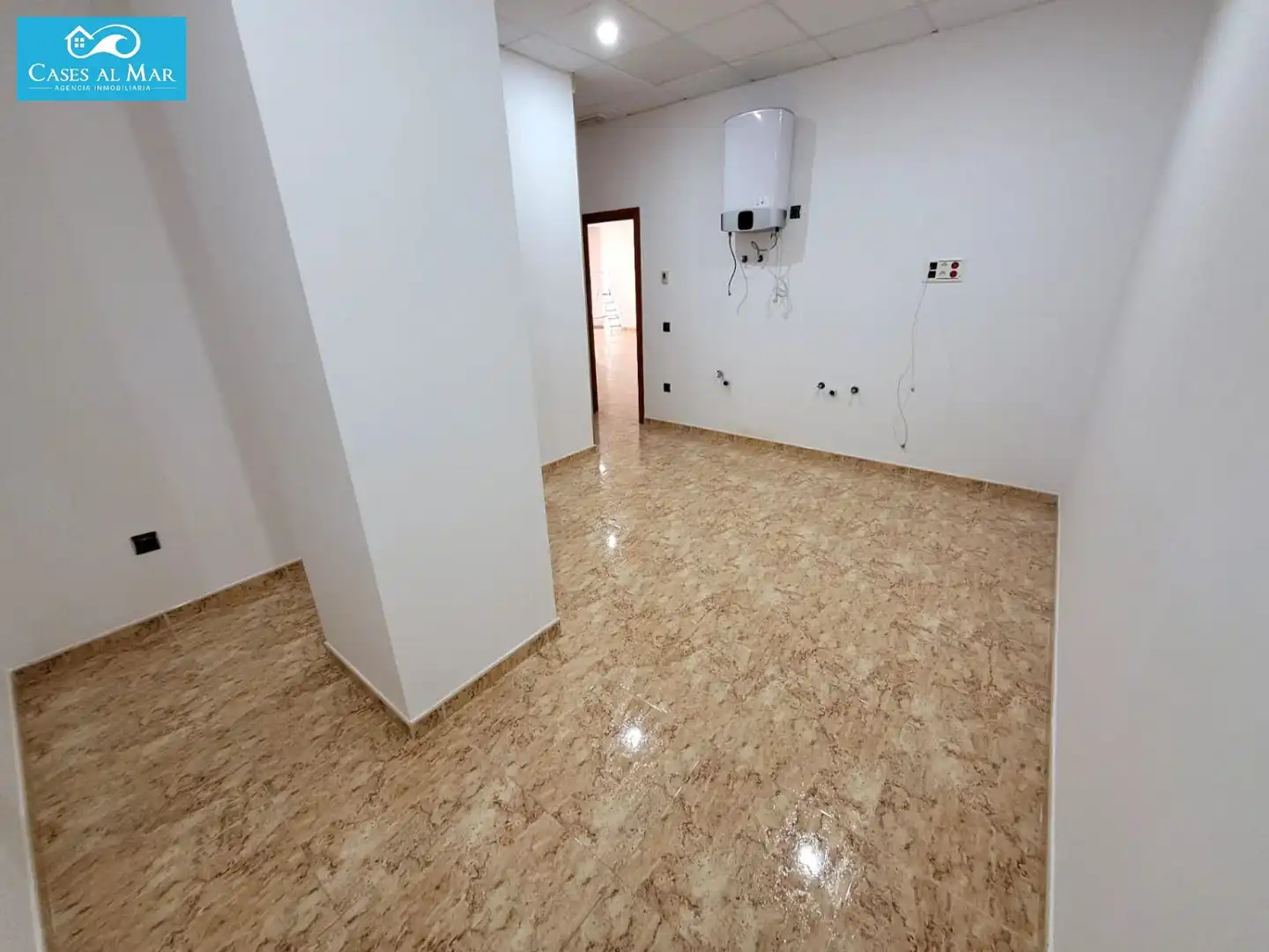 Local de alquiler en Oropesa del Mar / Orpesa con Aire acondicionado