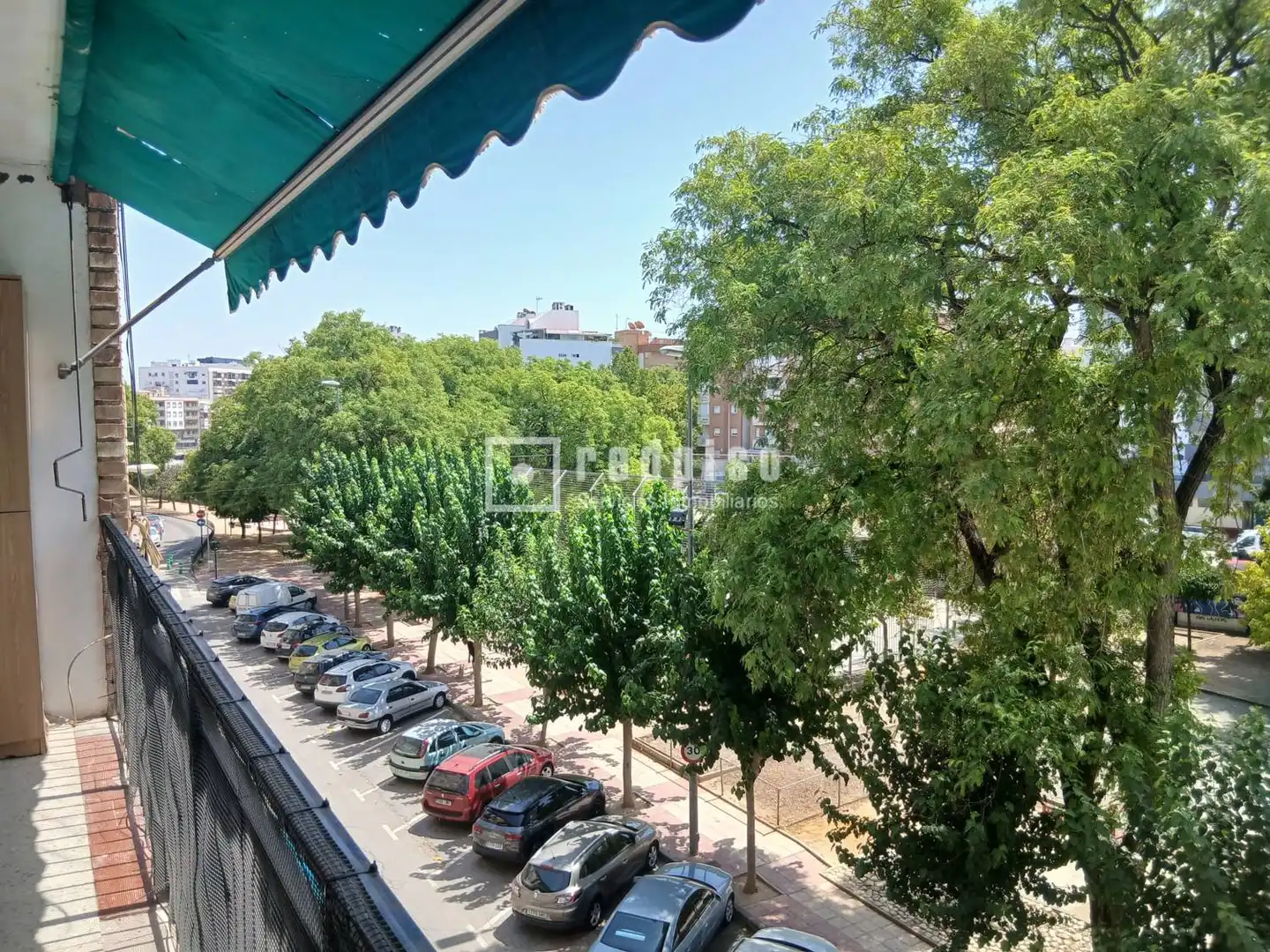 Vista exterior de Pis en venda en Murcia amb Terrassa