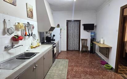 Kitchen of Single-family semi-detached for sale in Bellcaire d'Urgell  with Air Conditioner, Terrace and Balcony