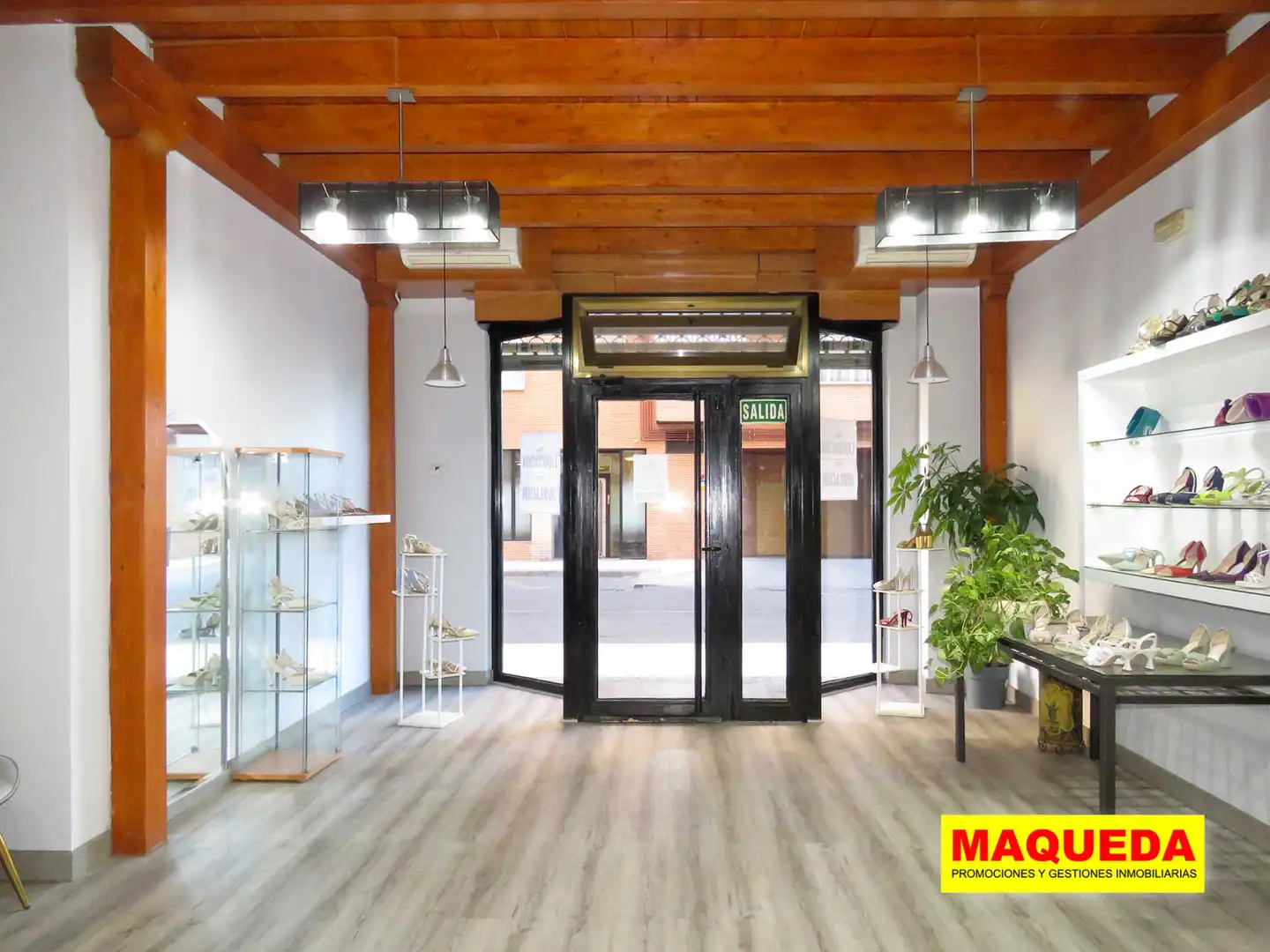 Local comercial de lloguer a Calle Gabriela Mistral 3, imagen 6