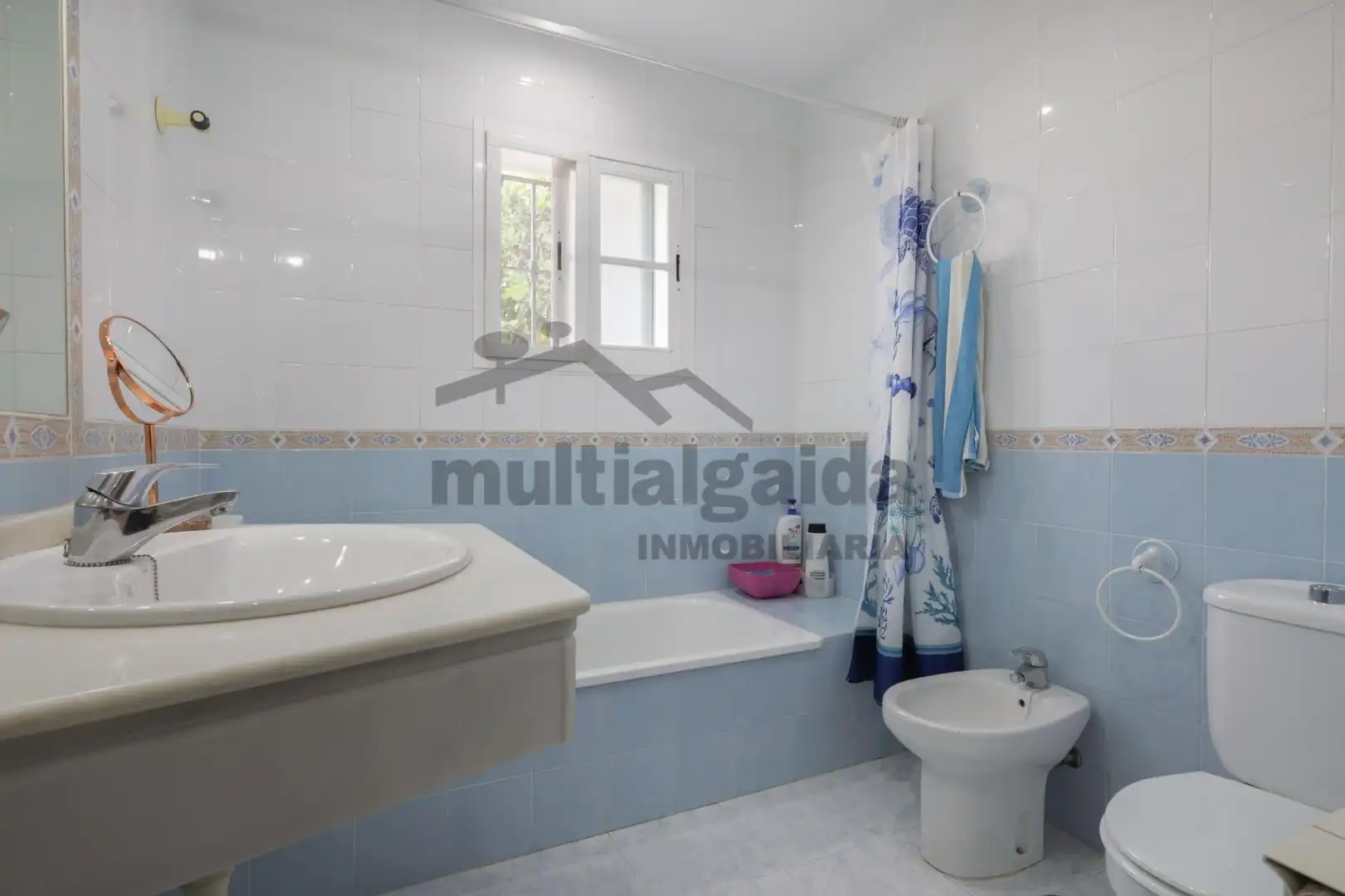 Bany de Casa o xalet en venda en Sanlúcar de Barrameda amb Jardí privat, Terrassa i Traster
