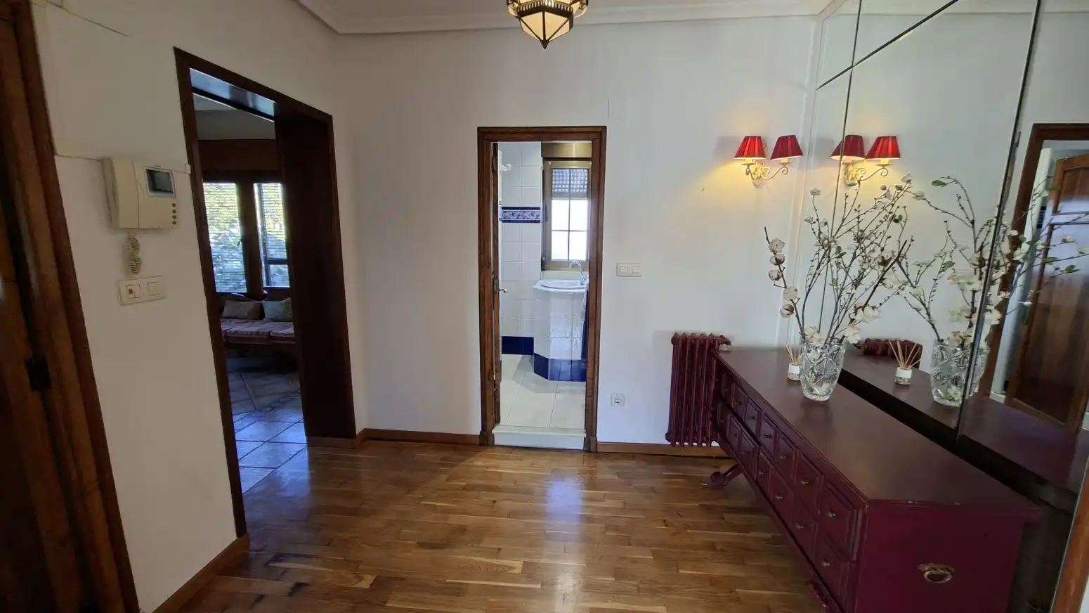 Casa o chalet de alquiler en Gijón  con Calefacción, Jardín privado y Parquet