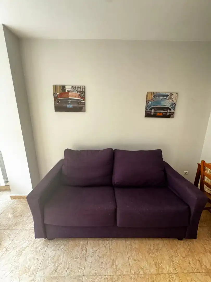Sala d'estar de Apartament en venda en Sabiñánigo amb Calefacció, Moblat i Forn
