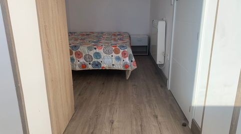 Foto 3 von Zimmer in Pueblo Nuevo, Madrid Capital