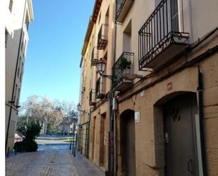 Vista exterior de Estudi en venda en  Logroño amb Calefacció i Moblat