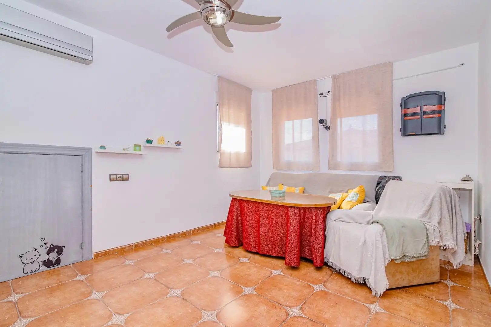 Living room of Houses for sale in Cúllar Vega, Granada