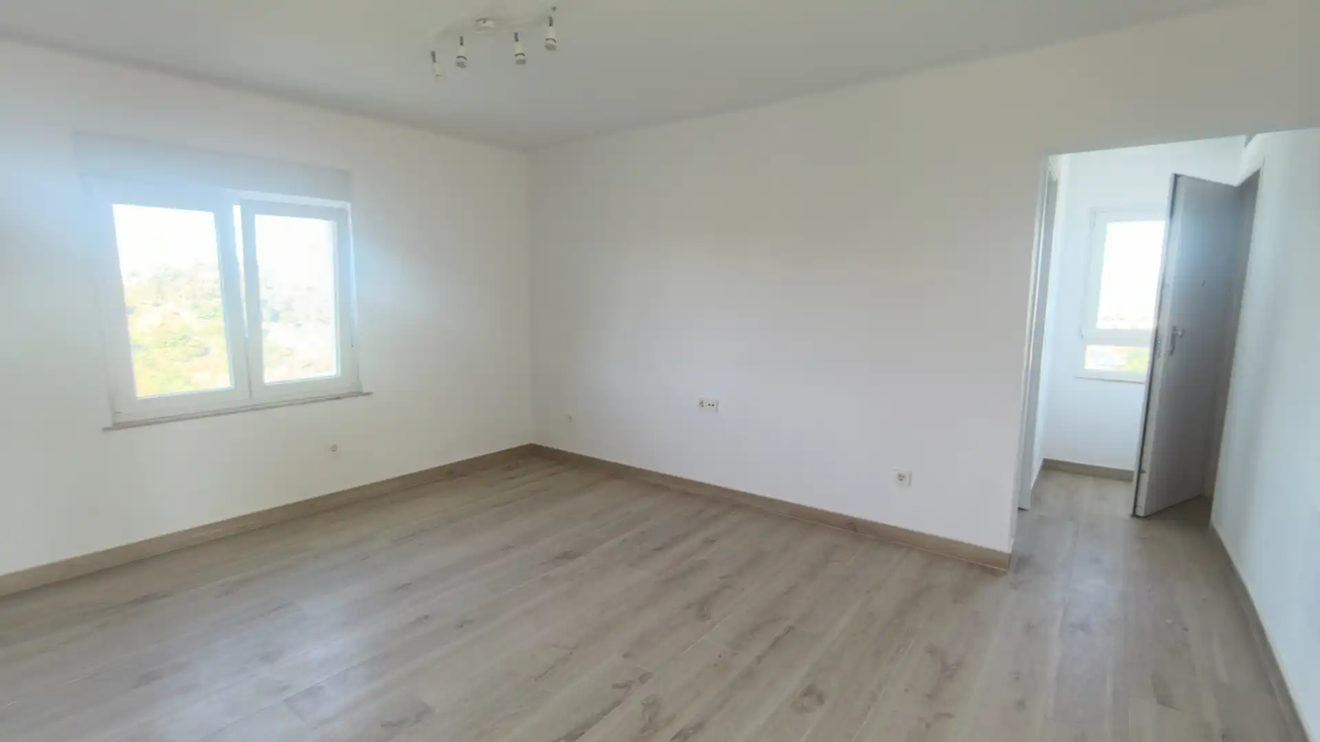 Piso de alquiler en La Sablera, Jardín de Cantos - El Nodo