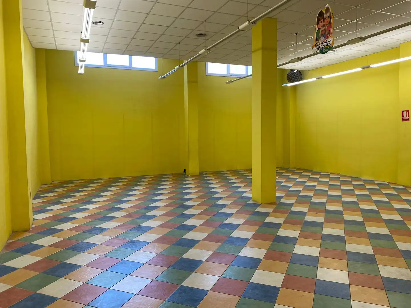 Gewerbefläche zur Miete in Sant Andreu de la Barca, imagen 5