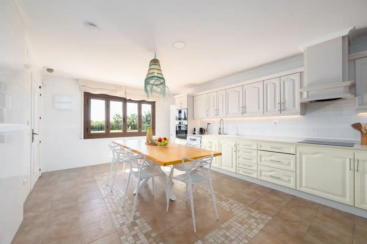 Cocina de Casa o chalet en venta en Elche / Elx con Aire acondicionado, Calefacción y Jardín privado