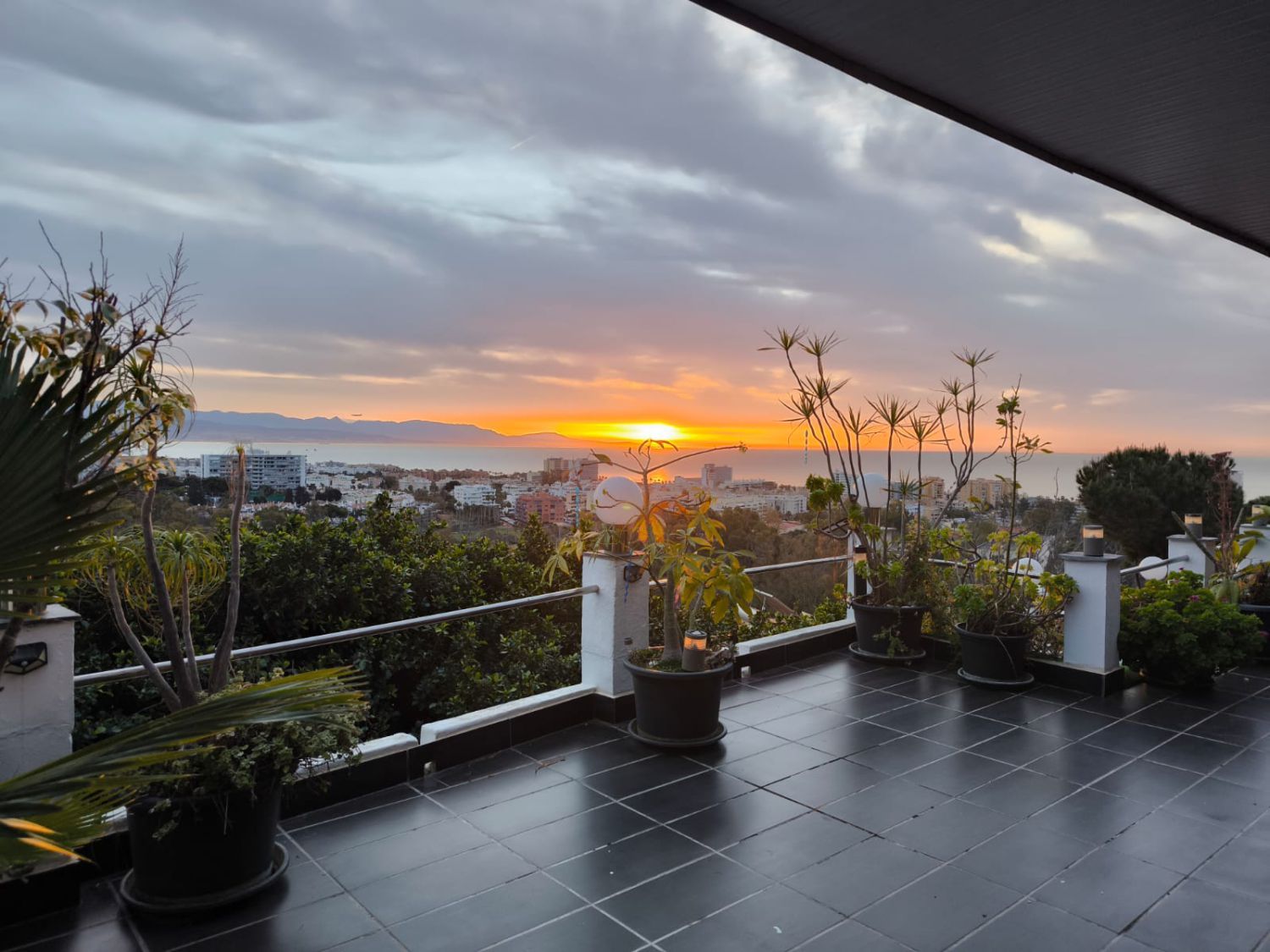 Exterior view of House or chalet for sale in Torremolinos  with Air Conditioner and Heating