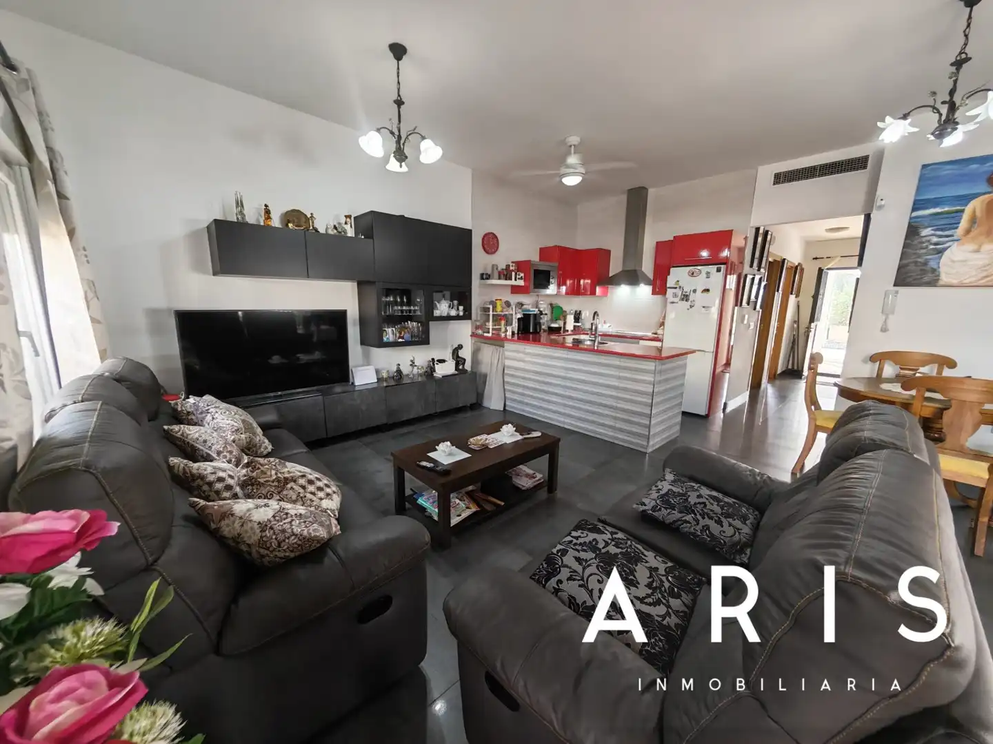 Sala de estar de Casa adosada en venta en Alhaurín de la Torre con Aire acondicionado y Piscina