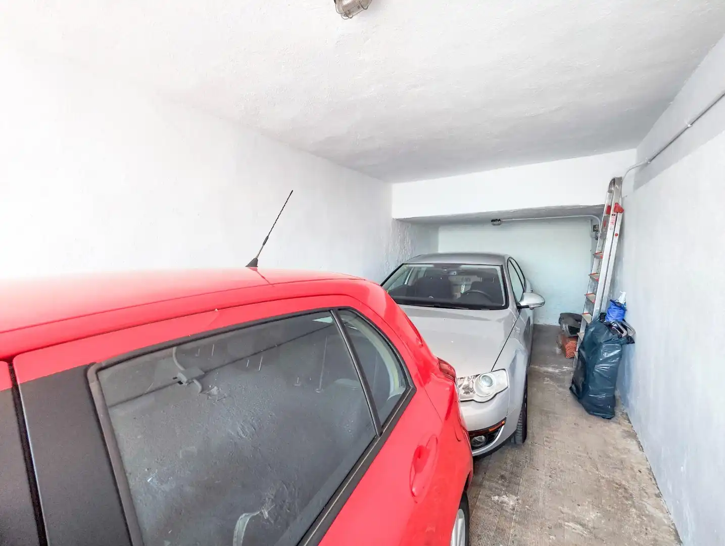 Parking de Casa o chalet en venta en Puertollano con Aire acondicionado, Calefacción y Jardín privado