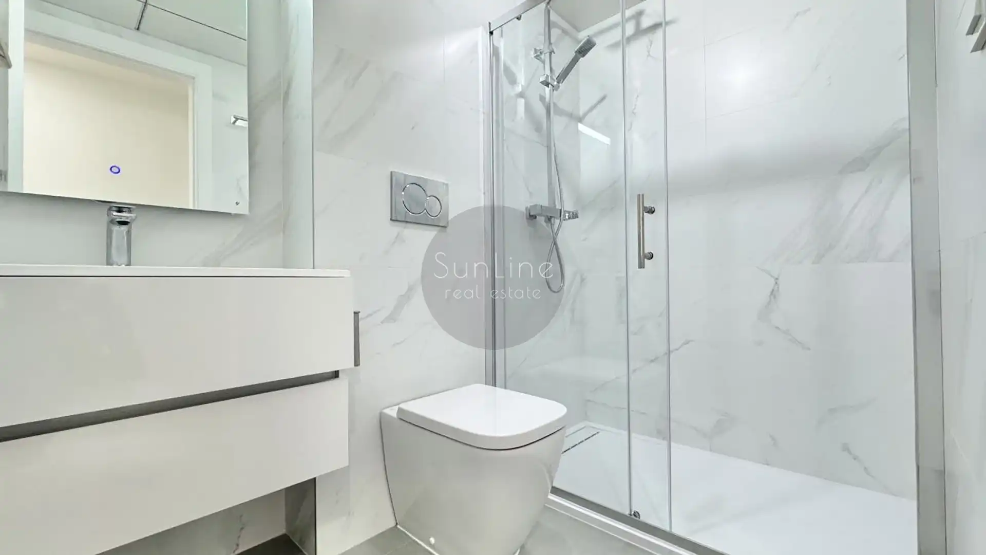 Baño de Piso de alquiler en Torrent con Aire acondicionado y Terraza