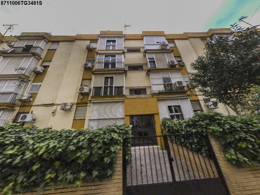 Vista exterior de Piso en venta en  Sevilla Capital