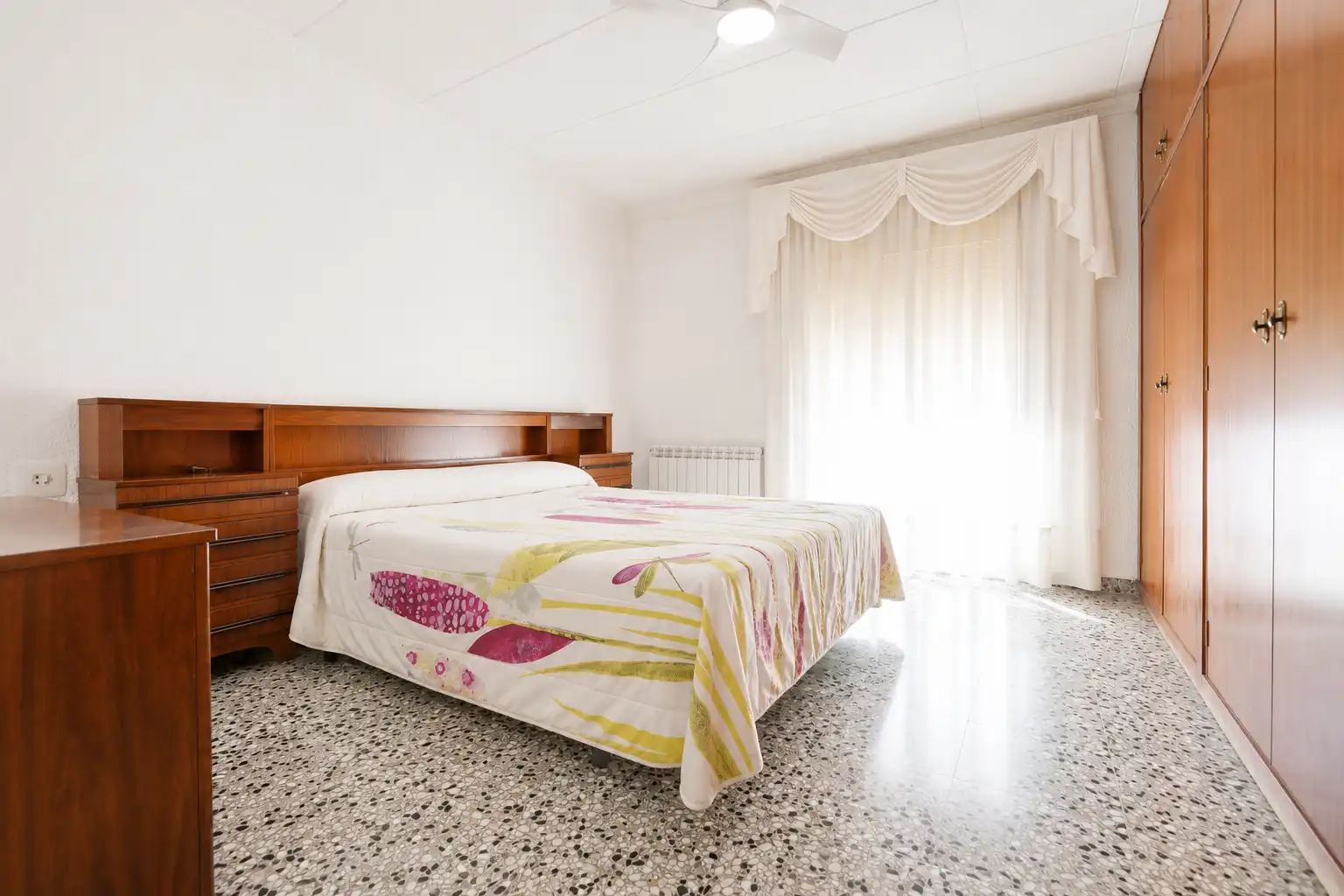 Bedroom of Flat for sale in Tarragona  with Terrace and Furnished