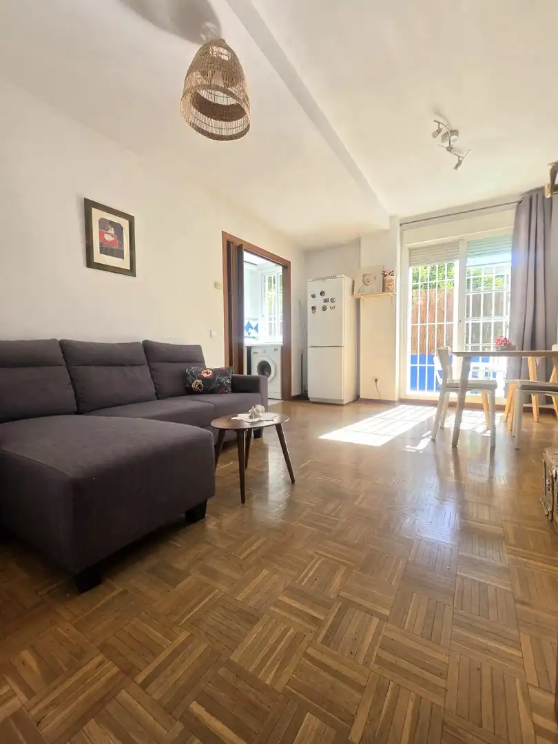 Sala d'estar de Planta baixa en venda en Valdemoro amb Calefacció, Parquet i Terrassa