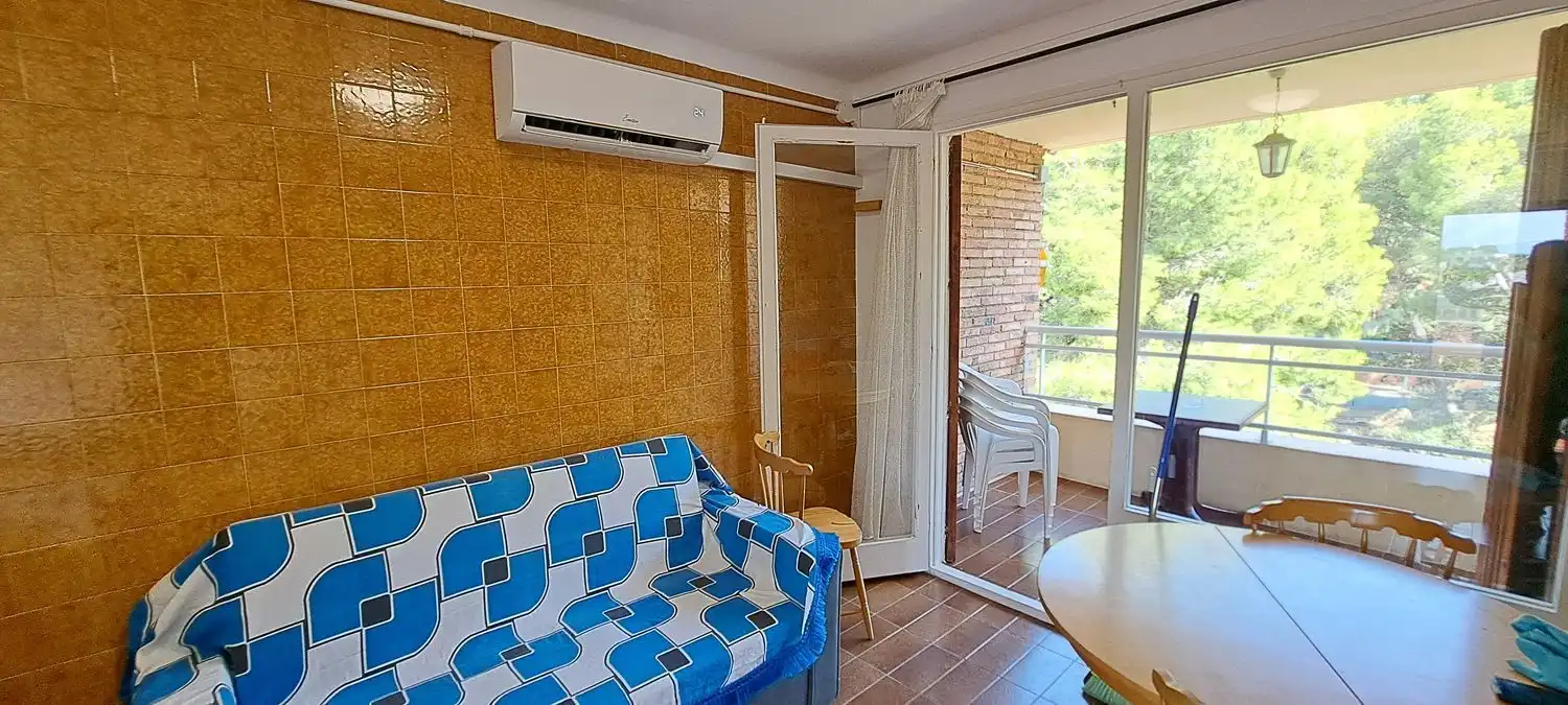 Terrasse von Wohnung zum Verkauf in Salou mit Klimaanlage und Terrasse