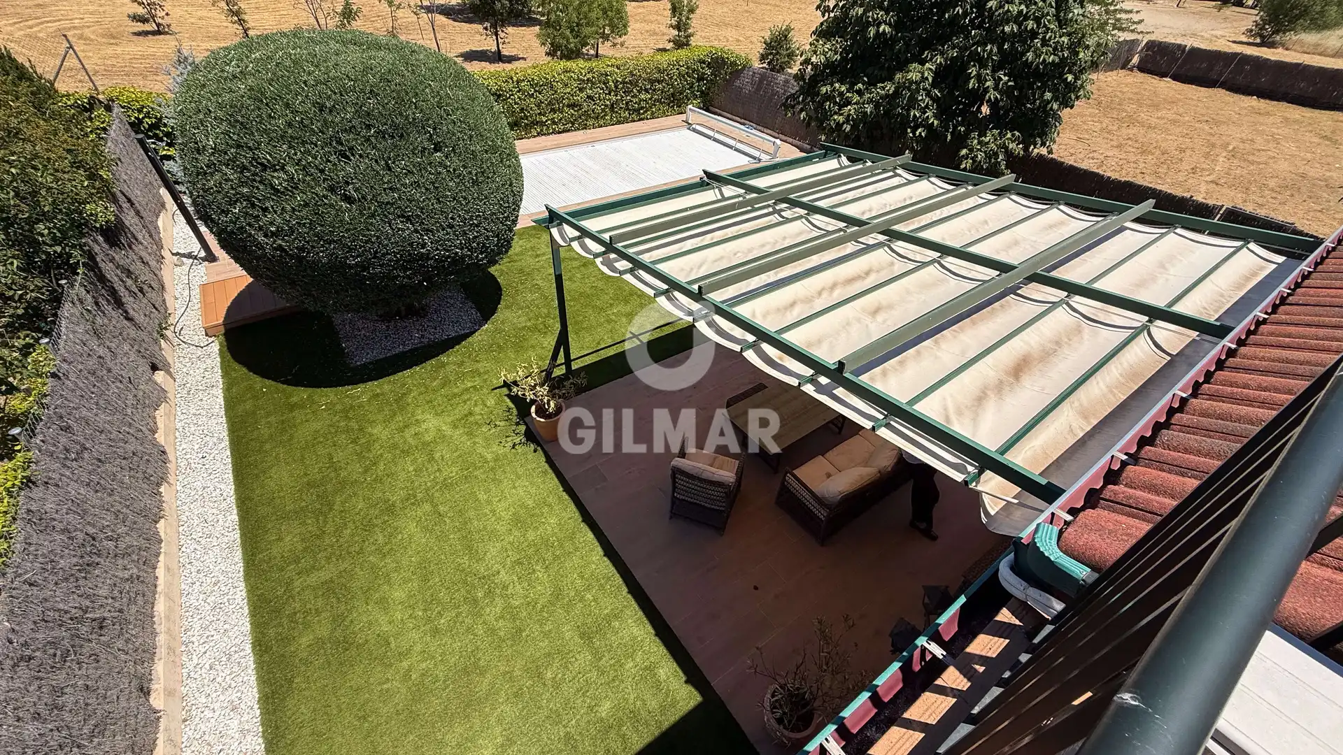 Terrassa de Casa adosada en venda en Guadarrama amb Calefacció, Jardí privat i Piscina