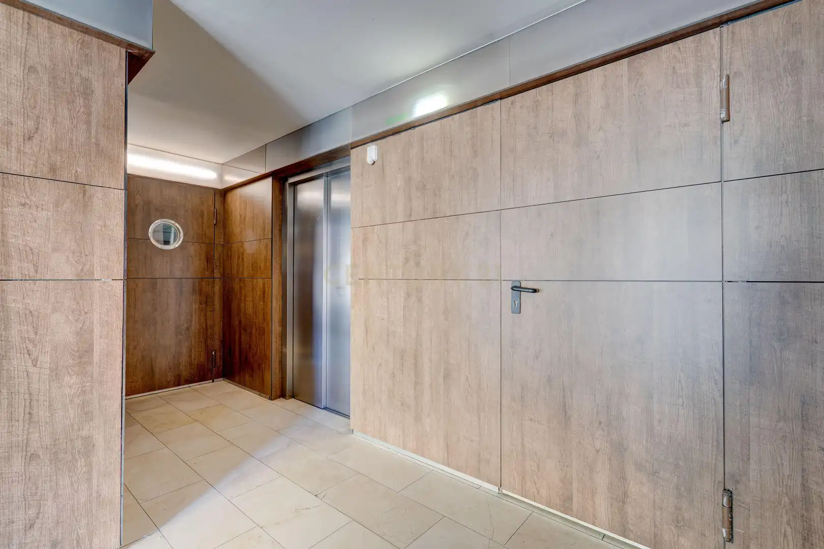 Dúplex en venta en Irun  con Trastero, Horno y Lavadora