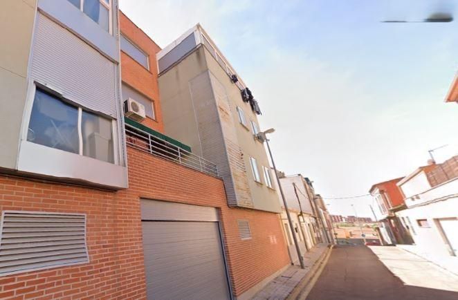 Vista exterior de Pis en venda en Salamanca Capital