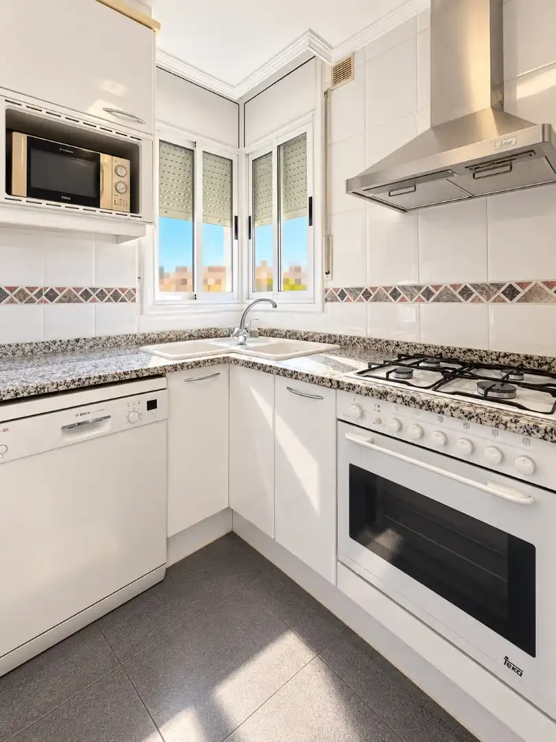 Flat with terrace for sale in Avinguda de la Verge de Montserrat 74, imagen 5