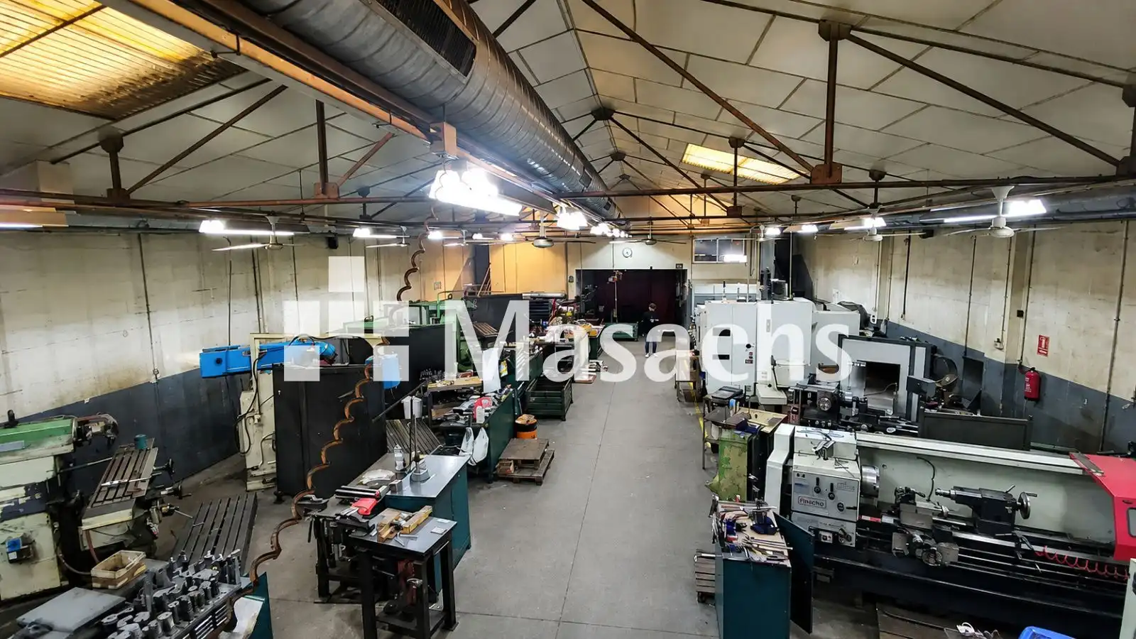 Nau industrial en venda en Sabadell