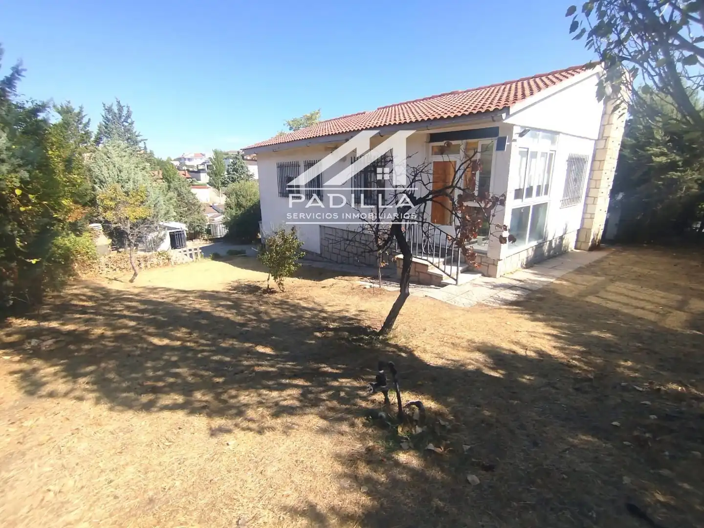 Garden of Houses for sale in Méntrida  with Swimming Pool