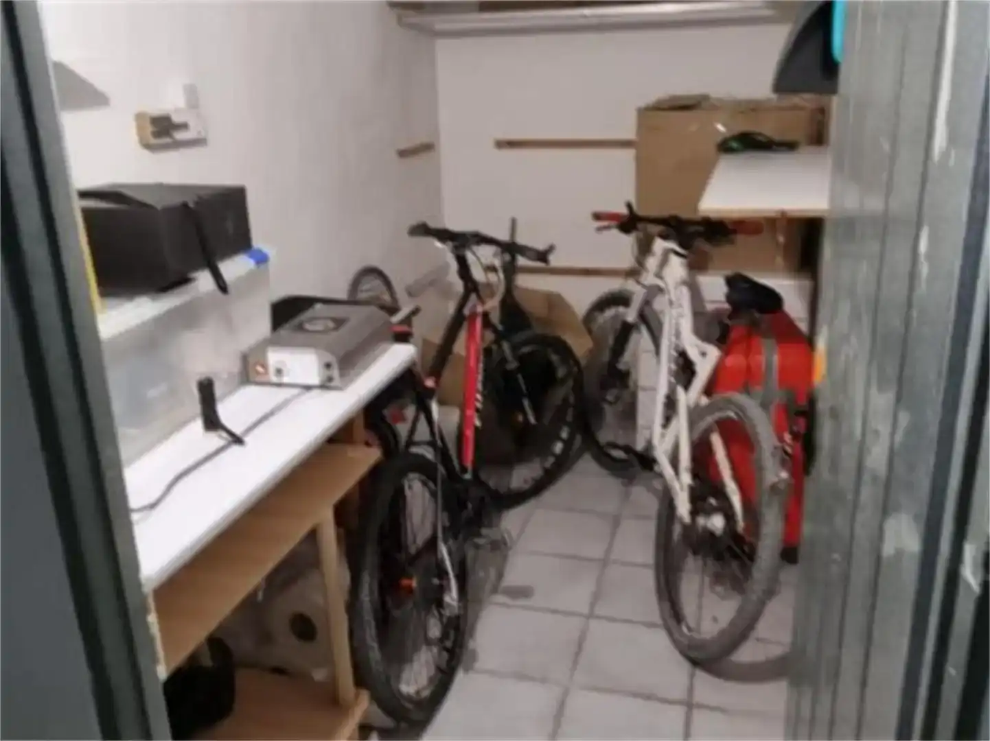 Piso en venta en Santa Clara de Avedillo con Aire acondicionado, Parquet y Trastero