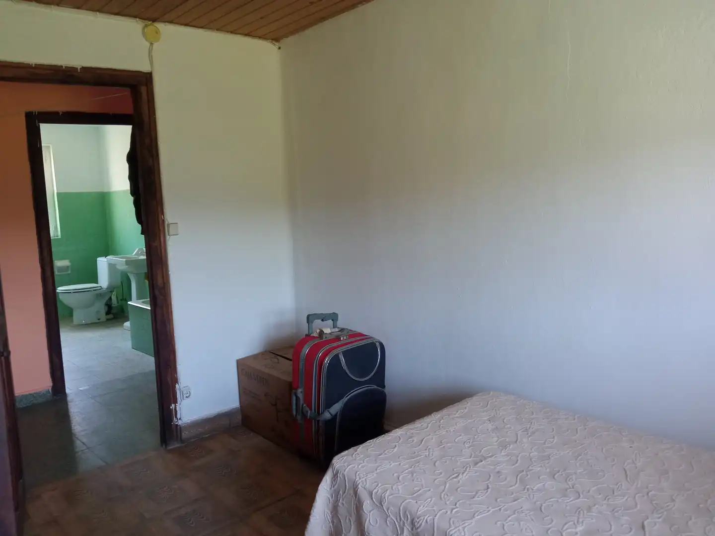 Habitación de Finca rústica en venta en Valdés - Luarca con Jardín privado, Terraza y Amueblado