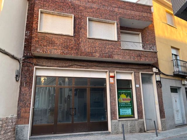 Vista exterior de Casa o xalet en venda en Mora